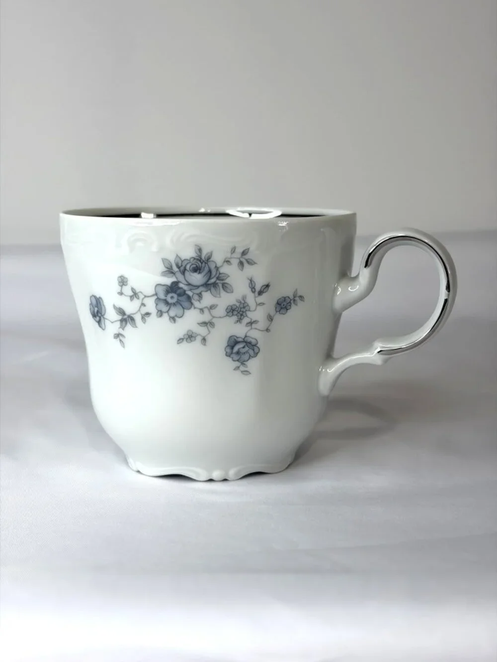 Vintage Johann Haviland‎ Blue Garland Cups Set of 4 Bavaria Germany Floral Tea